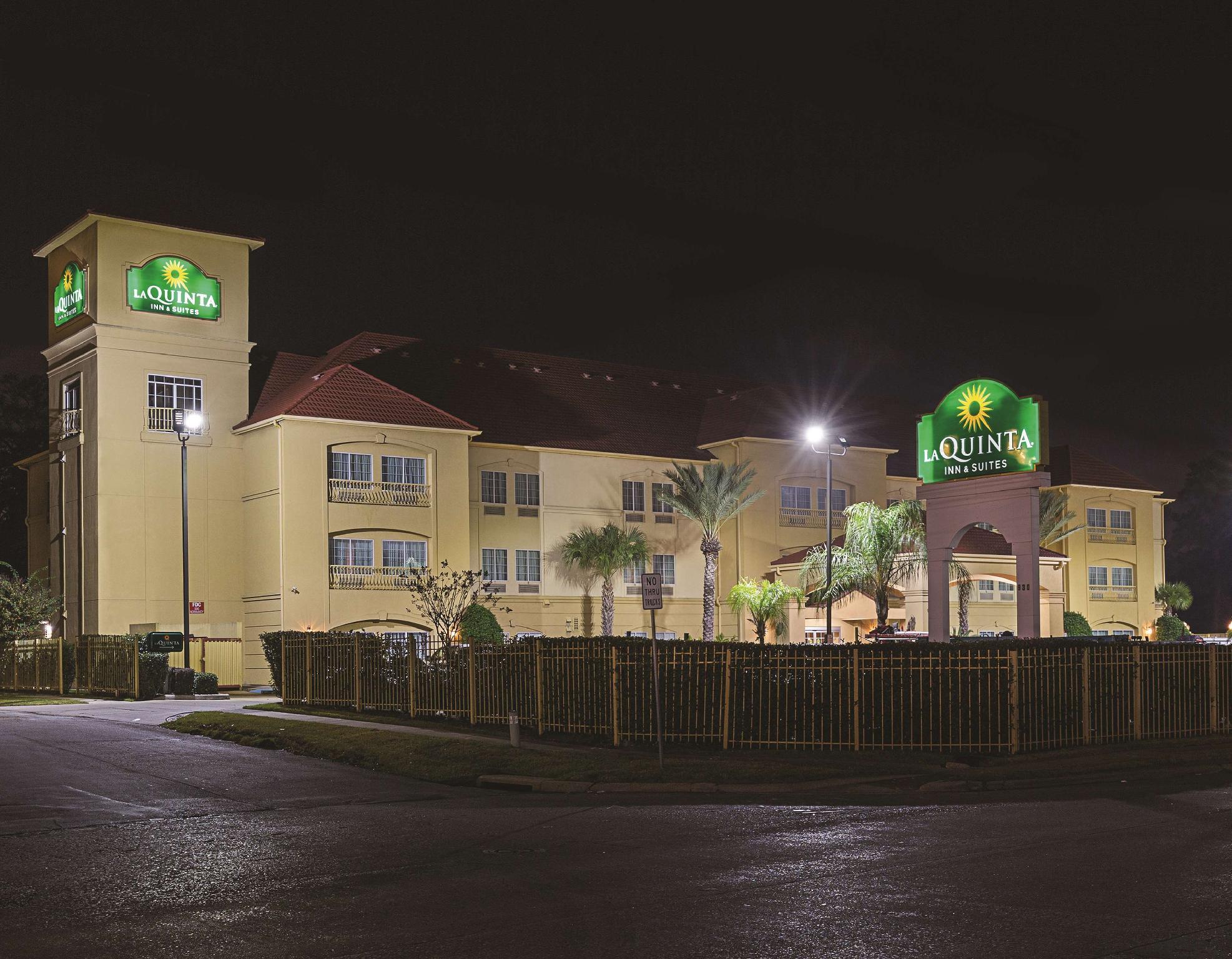 La Quinta By Wyndham Houston East At Normandy Hotel Exterior photo